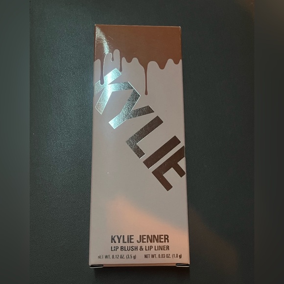 Lot of 4 Kylie Cosmetics products - all brand new in box - Picture 2 of 8